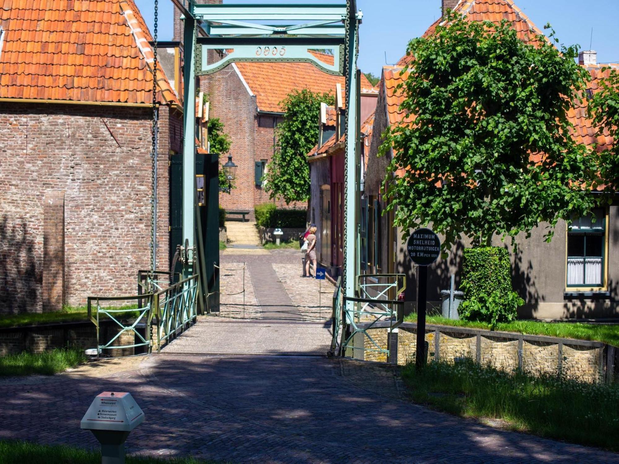 Holiday Home With Terrace Enkhuizen Esterno foto